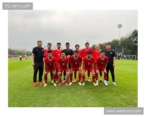 深圳足球队意识探讨:提升团队凝聚力与战术执行力的关键因素分析 深圳足球队意识探讨:提升团队凝聚力与战术执行力的关键因素分析